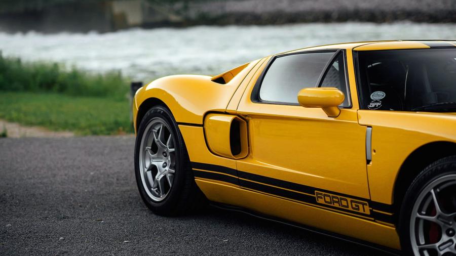 Детали экстерьера Ford GT PB1-1 2005 года  (фото 16 из 23)